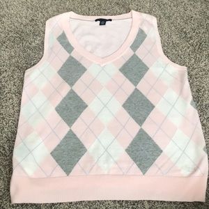 Tommy Hilfiger argyle sweater vest  small pink gray white Excellent condition